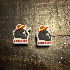 🎀$5  CROCS Cowgirl Charms with Red and Black Design